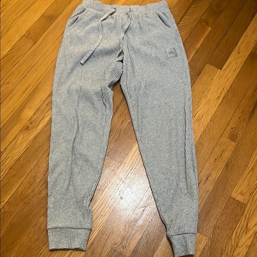 Alo Gray Ribbed Joggers